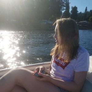 Meet your Posher, Bailey